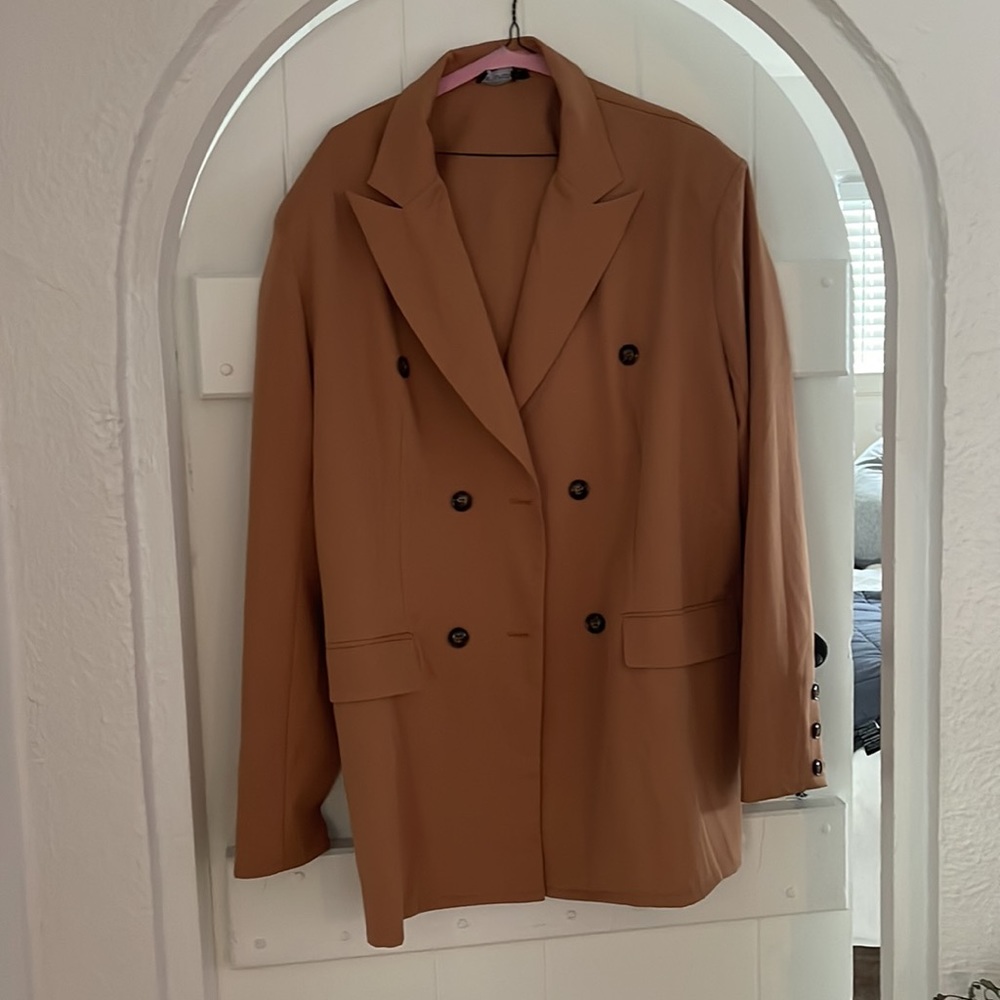 Over sized Tan / brown blazer